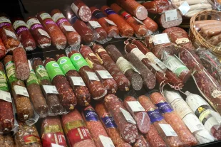 Секреты этикетки. Как правильно выбирать вкусную и качественную колбасу