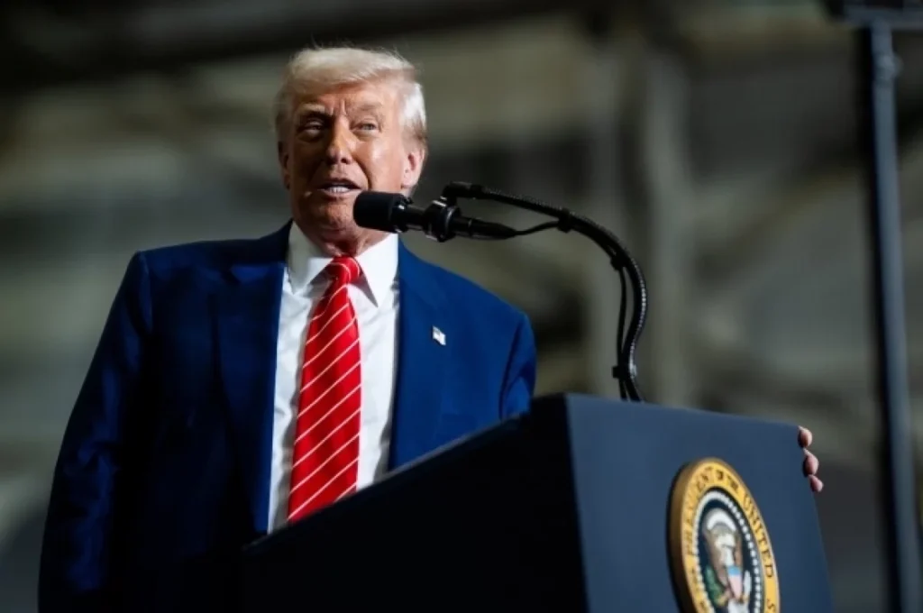 atlantic:-Трамп-решил-помогать-Киеву-из-за-страха-показаться-слабым