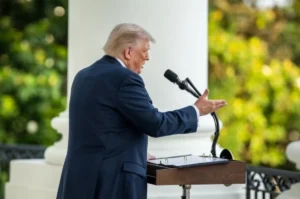 reuters:-Трамп-заявил,-что-будет-бороться-с-Китаем-«очень-дружелюбно»