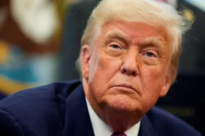 Политолог-Журавлёв-назвал-связь-визита-Трампа-с-угрозами-Лондона-в-адрес-РФ