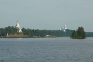 Появились-кадры-прибытия-Путина-и-Лукашенко-на-Валаам
